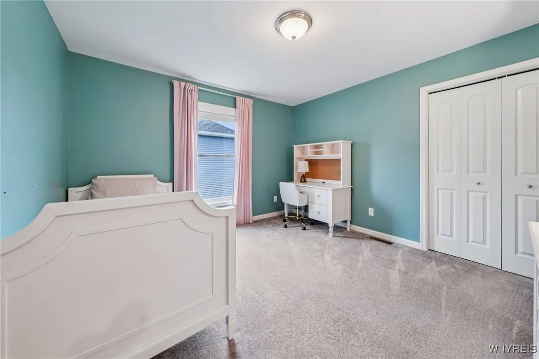 48 Worthington Lane, Lancaster, New York 14086, Lancaster, New York 14086, 4 Bedrooms Bedrooms, 9 Rooms Rooms,2 BathroomsBathrooms,Residential,For Sale,48 Worthington Lane, Lancaster, New York 14086,0,B1650690