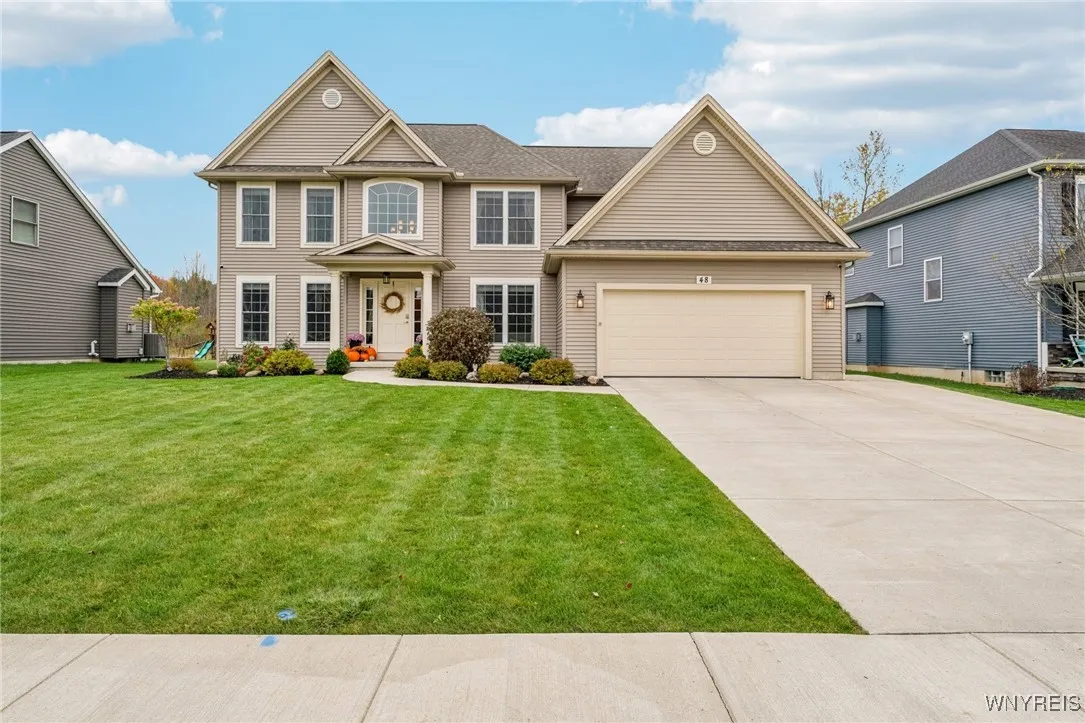 48 Worthington Lane, Lancaster, New York 14086, Lancaster, New York 14086, 4 Bedrooms Bedrooms, 9 Rooms Rooms,2 BathroomsBathrooms,Residential,For Sale,48 Worthington Lane, Lancaster, New York 14086,0,B1650690
