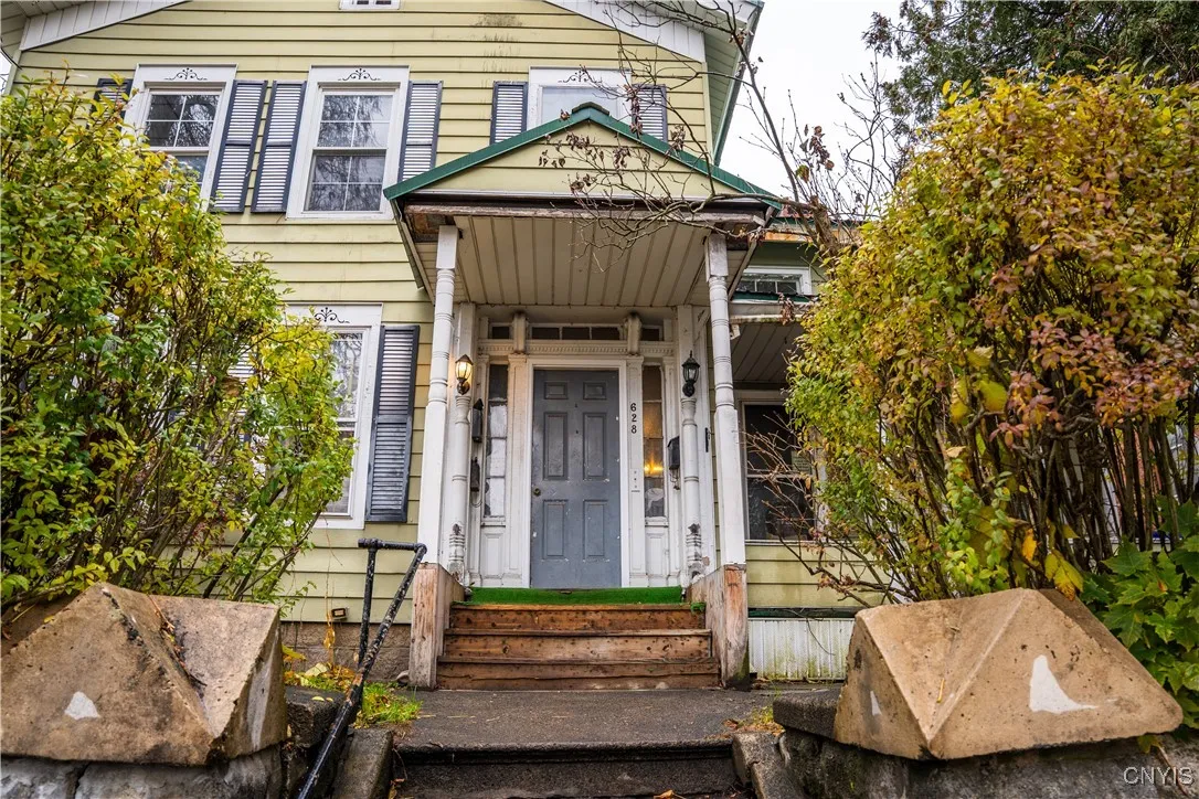628 John Street, Little Falls City, New York 13365, Little Falls City, New York 13365, 6 Bedrooms Bedrooms, ,4 BathroomsBathrooms,Residential,For Sale,628 John Street, Little Falls City, New York 13365,0,S1650695