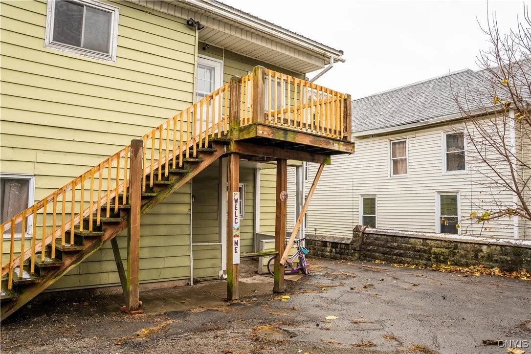 628 John Street, Little Falls City, New York 13365, Little Falls City, New York 13365, 6 Bedrooms Bedrooms, ,4 BathroomsBathrooms,Residential,For Sale,628 John Street, Little Falls City, New York 13365,0,S1650695