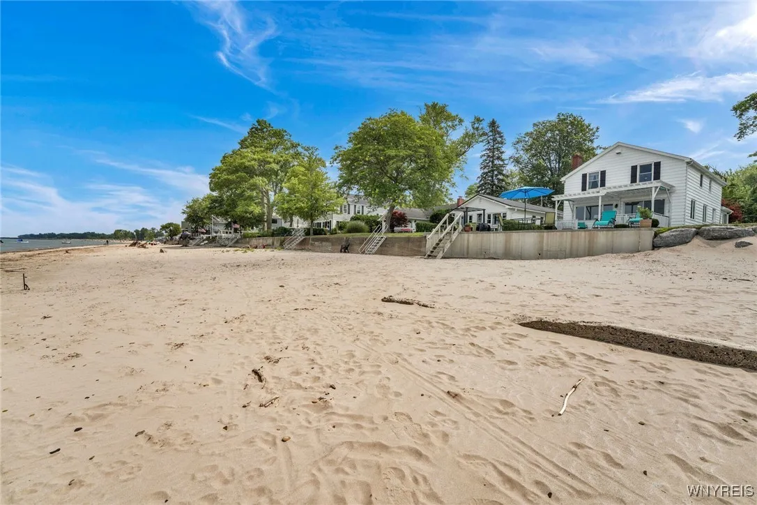 1160 Stewart Avenue, Hanover, New York 14136, Hanover, New York 14136, 5 Bedrooms Bedrooms, 9 Rooms Rooms,2 BathroomsBathrooms,Residential,For Sale,1160 Stewart Avenue, Hanover, New York 14136,0,B1650684