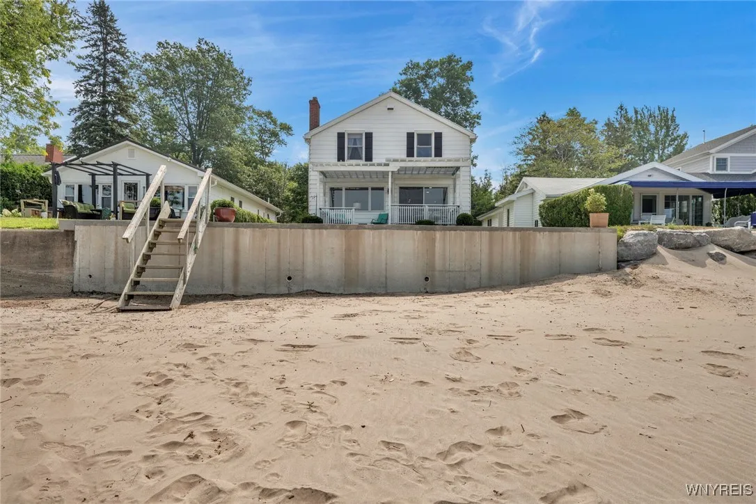 1160 Stewart Avenue, Hanover, New York 14136, Hanover, New York 14136, 5 Bedrooms Bedrooms, 9 Rooms Rooms,2 BathroomsBathrooms,Residential,For Sale,1160 Stewart Avenue, Hanover, New York 14136,0,B1650684