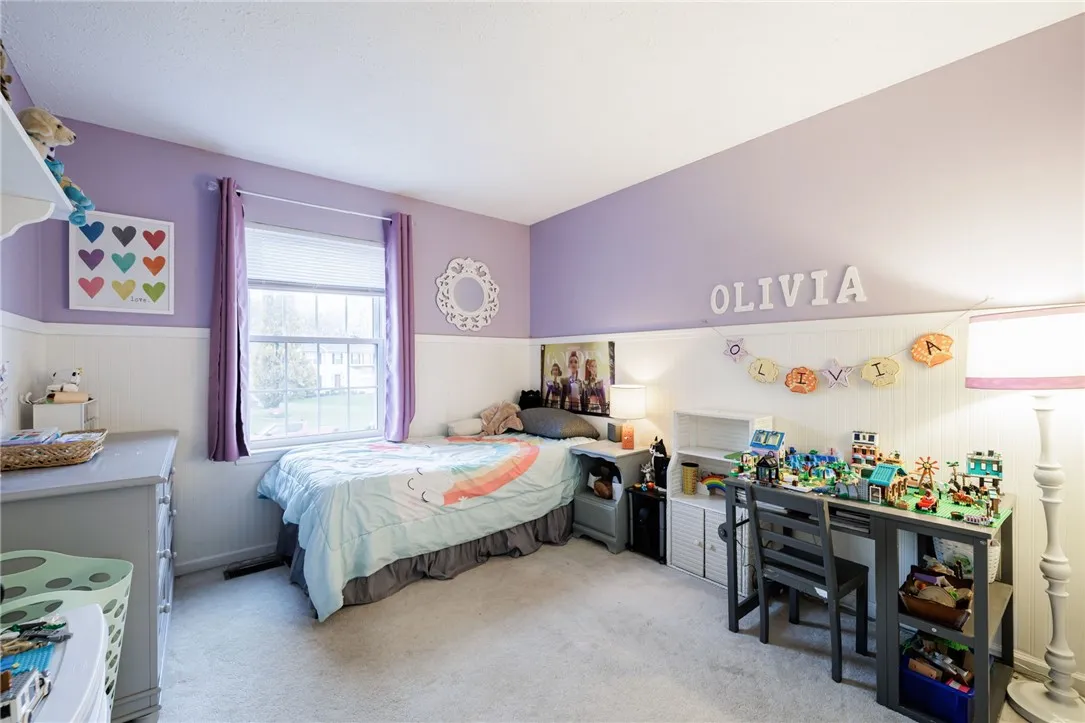 28 Osprey Drive, Henrietta, New York 14586, Henrietta, New York 14586, 3 Bedrooms Bedrooms, 7 Rooms Rooms,1 BathroomBathrooms,Residential,For Sale,28 Osprey Drive, Henrietta, New York 14586,0,R1650636