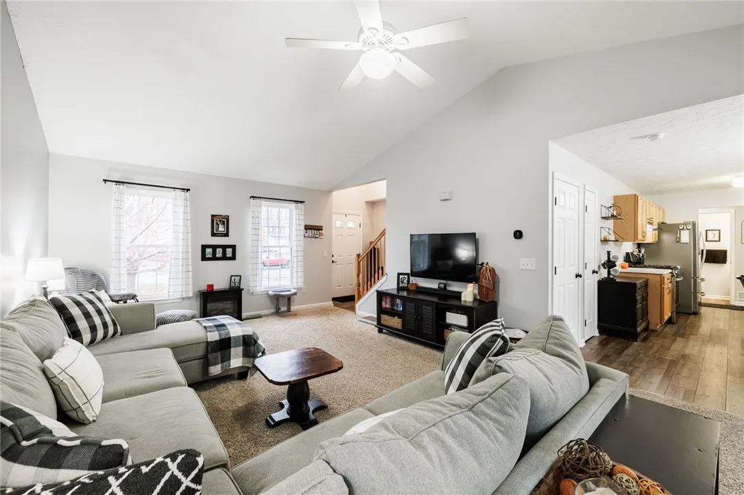 28 Osprey Drive, Henrietta, New York 14586, Henrietta, New York 14586, 3 Bedrooms Bedrooms, 7 Rooms Rooms,1 BathroomBathrooms,Residential,For Sale,28 Osprey Drive, Henrietta, New York 14586,0,R1650636