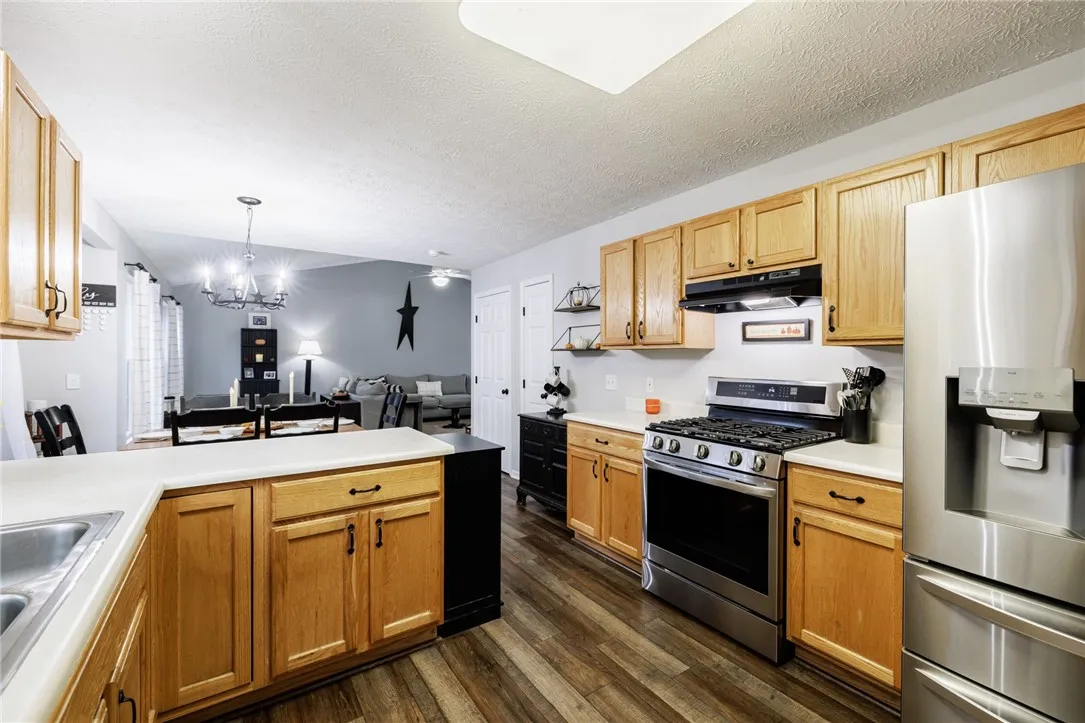 28 Osprey Drive, Henrietta, New York 14586, Henrietta, New York 14586, 3 Bedrooms Bedrooms, 7 Rooms Rooms,1 BathroomBathrooms,Residential,For Sale,28 Osprey Drive, Henrietta, New York 14586,0,R1650636