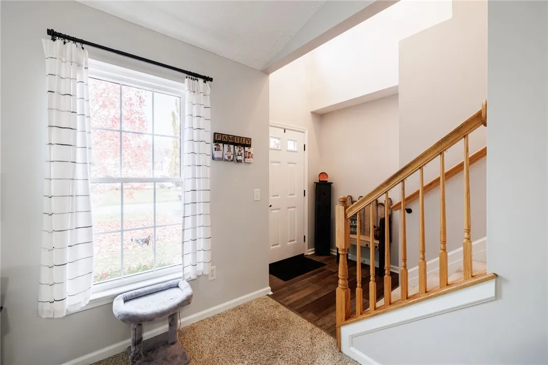2 story open entryway
