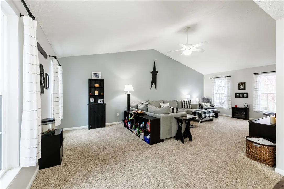 28 Osprey Drive, Henrietta, New York 14586, Henrietta, New York 14586, 3 Bedrooms Bedrooms, 7 Rooms Rooms,1 BathroomBathrooms,Residential,For Sale,28 Osprey Drive, Henrietta, New York 14586,0,R1650636