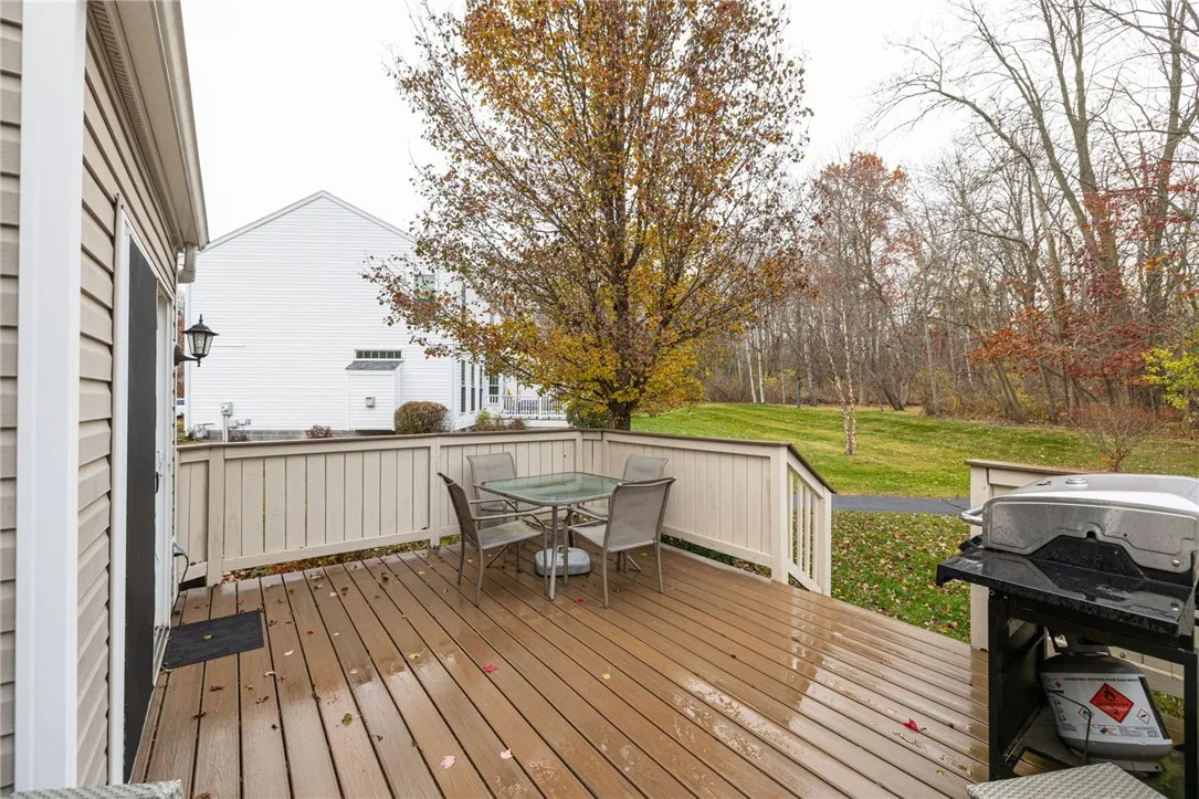 28 Osprey Drive, Henrietta, New York 14586, Henrietta, New York 14586, 3 Bedrooms Bedrooms, 7 Rooms Rooms,1 BathroomBathrooms,Residential,For Sale,28 Osprey Drive, Henrietta, New York 14586,0,R1650636