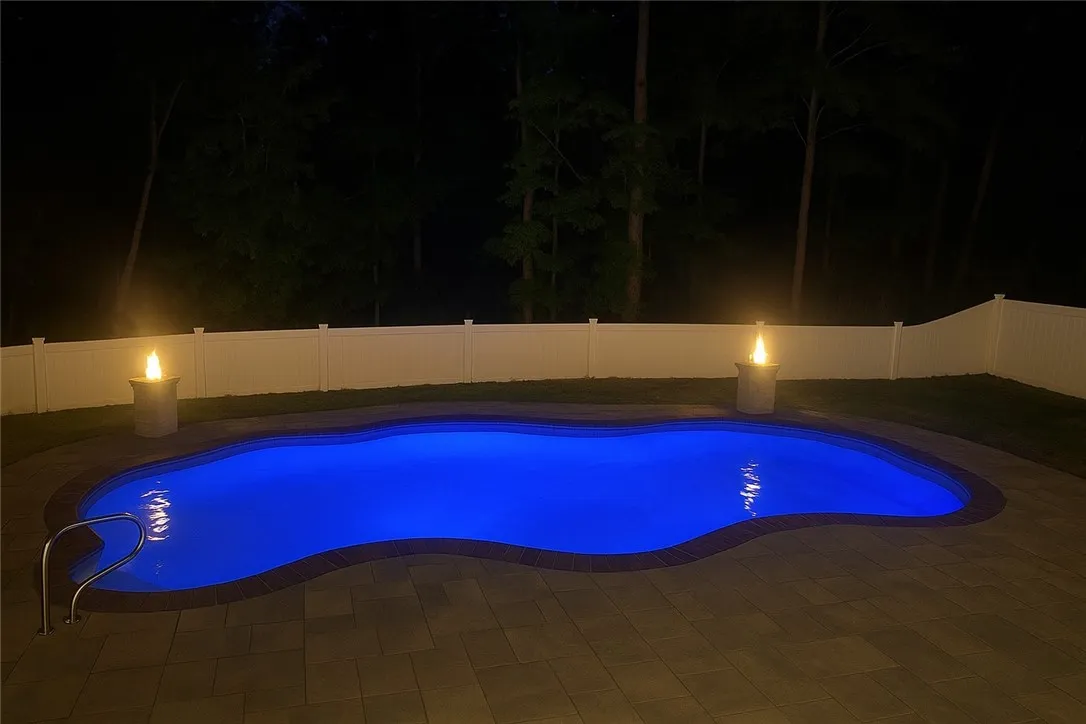 5861 Tweed Trail, Farmington, New York 14425, Farmington, New York 14425, 4 Bedrooms Bedrooms, 8 Rooms Rooms,2 BathroomsBathrooms,Residential,For Sale,5861 Tweed Trail, Farmington, New York 14425,0,R1650702