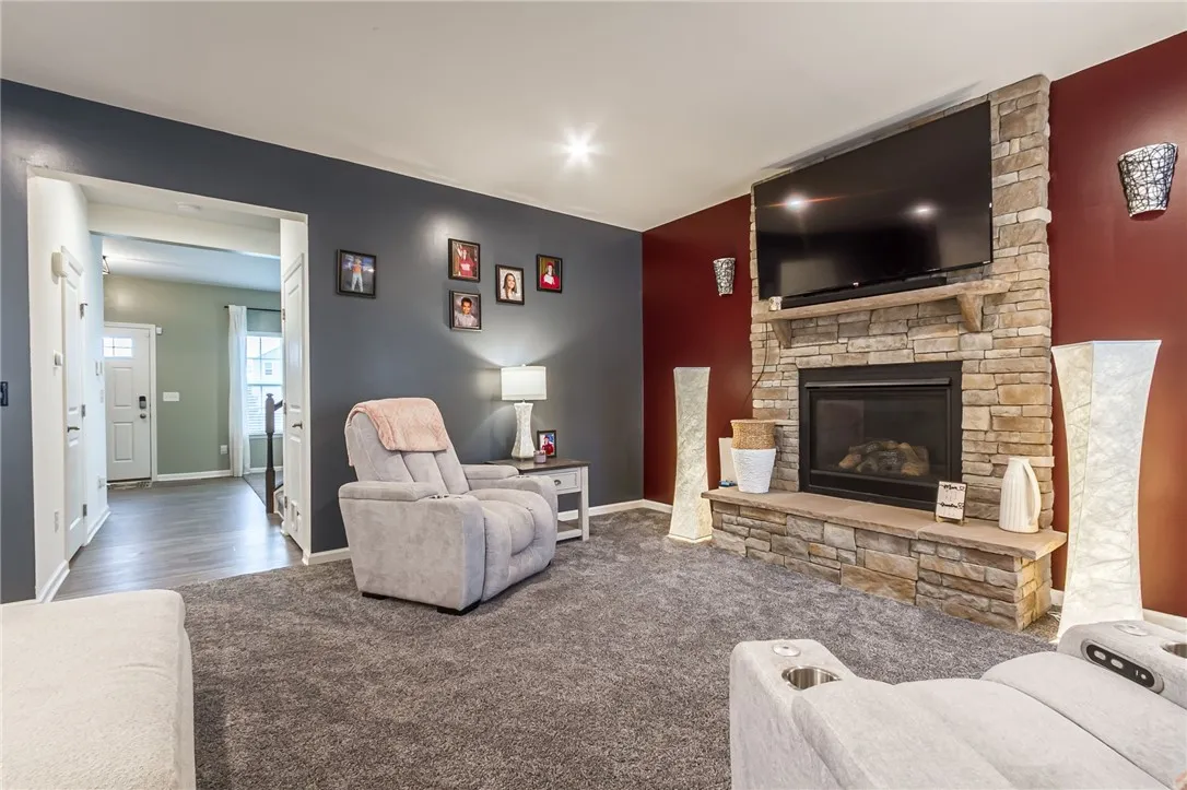 5861 Tweed Trail, Farmington, New York 14425, Farmington, New York 14425, 4 Bedrooms Bedrooms, 8 Rooms Rooms,2 BathroomsBathrooms,Residential,For Sale,5861 Tweed Trail, Farmington, New York 14425,0,R1650702