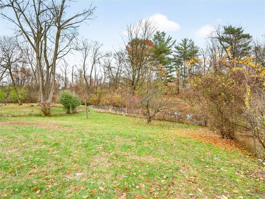 79 Mareeta Road, Gates, New York 14624, Gates, New York 14624, 3 Bedrooms Bedrooms, 7 Rooms Rooms,1 BathroomBathrooms,Residential,For Sale,79 Mareeta Road, Gates, New York 14624,0,R1650557
