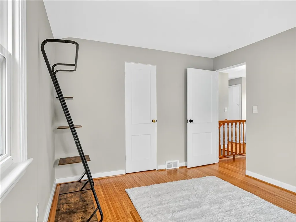 79 Mareeta Road, Gates, New York 14624, Gates, New York 14624, 3 Bedrooms Bedrooms, 7 Rooms Rooms,1 BathroomBathrooms,Residential,For Sale,79 Mareeta Road, Gates, New York 14624,0,R1650557