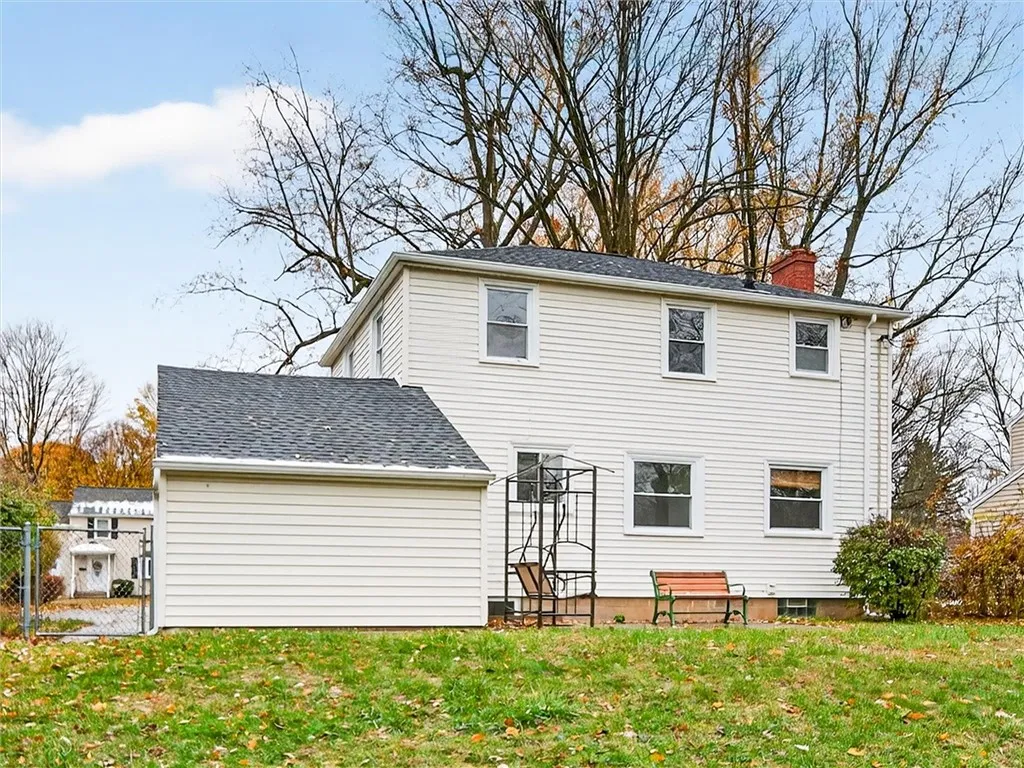 79 Mareeta Road, Gates, New York 14624, Gates, New York 14624, 3 Bedrooms Bedrooms, 7 Rooms Rooms,1 BathroomBathrooms,Residential,For Sale,79 Mareeta Road, Gates, New York 14624,0,R1650557