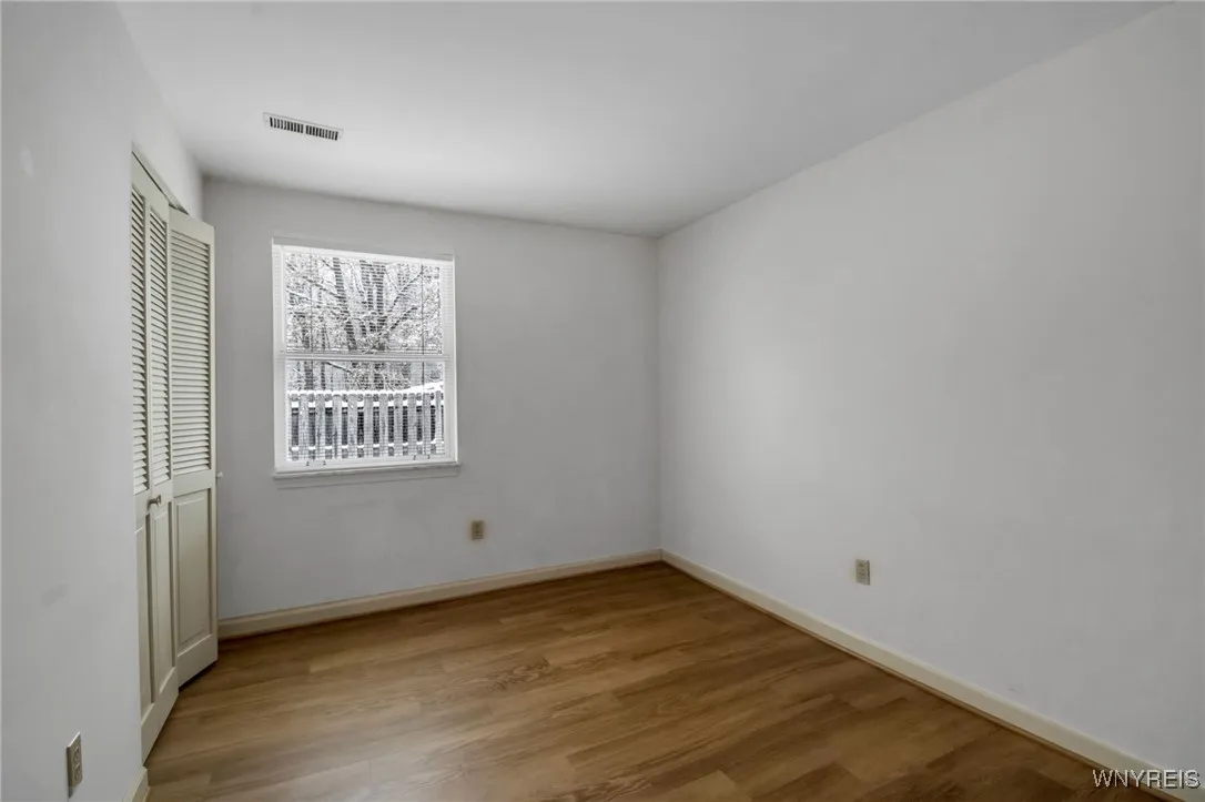 4 The Common, Lockport City, New York 14094, Lockport City, New York 14094, 3 Bedrooms Bedrooms, 7 Rooms Rooms,1 BathroomBathrooms,Residential,For Sale,4 The Common, Lockport City, New York 14094,0,B1650480