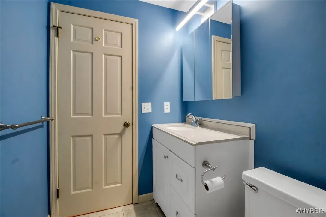 4 The Common, Lockport City, New York 14094, Lockport City, New York 14094, 3 Bedrooms Bedrooms, 7 Rooms Rooms,1 BathroomBathrooms,Residential,For Sale,4 The Common, Lockport City, New York 14094,0,B1650480