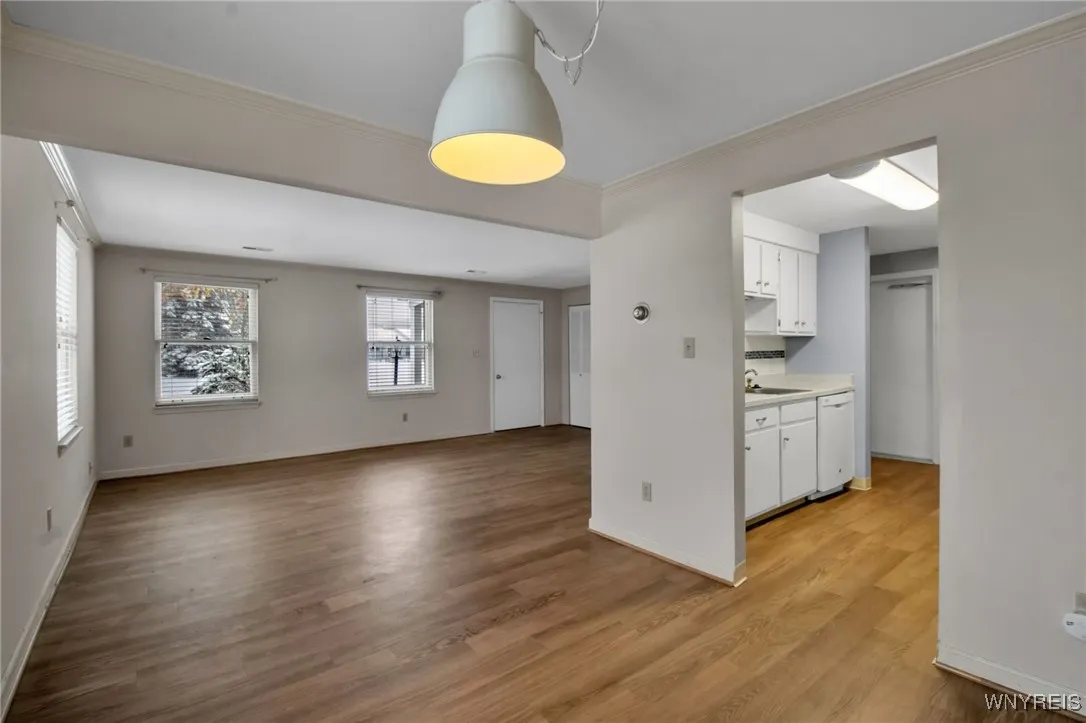 4 The Common, Lockport City, New York 14094, Lockport City, New York 14094, 3 Bedrooms Bedrooms, 7 Rooms Rooms,1 BathroomBathrooms,Residential,For Sale,4 The Common, Lockport City, New York 14094,0,B1650480
