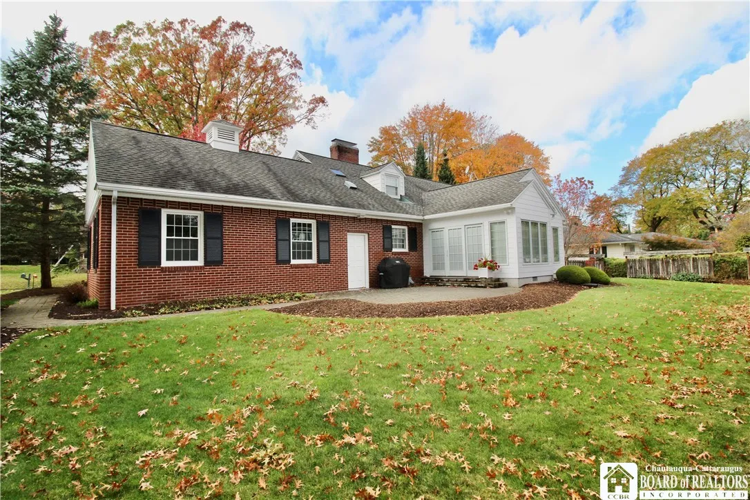 67 Warwick Road, Ellicott, New York 14701, Ellicott, New York 14701, 4 Bedrooms Bedrooms, 14 Rooms Rooms,4 BathroomsBathrooms,Residential,For Sale,67 Warwick Road, Ellicott, New York 14701,0,R1648468