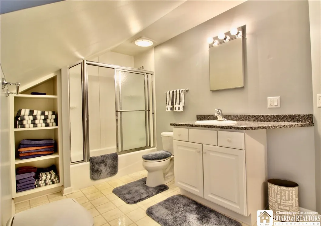 67 Warwick Road, Ellicott, New York 14701, Ellicott, New York 14701, 4 Bedrooms Bedrooms, 14 Rooms Rooms,4 BathroomsBathrooms,Residential,For Sale,67 Warwick Road, Ellicott, New York 14701,0,R1648468