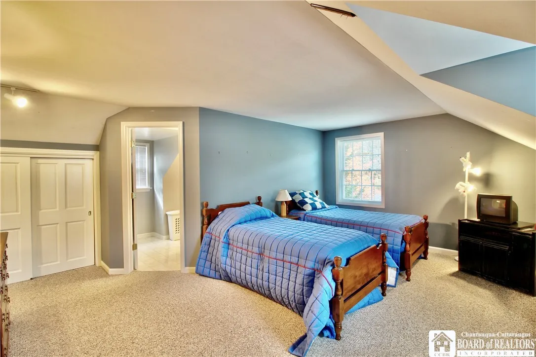 67 Warwick Road, Ellicott, New York 14701, Ellicott, New York 14701, 4 Bedrooms Bedrooms, 14 Rooms Rooms,4 BathroomsBathrooms,Residential,For Sale,67 Warwick Road, Ellicott, New York 14701,0,R1648468