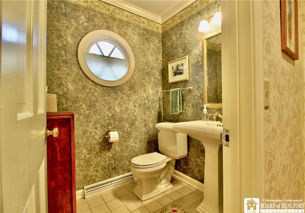 67 Warwick Road, Ellicott, New York 14701, Ellicott, New York 14701, 4 Bedrooms Bedrooms, 14 Rooms Rooms,4 BathroomsBathrooms,Residential,For Sale,67 Warwick Road, Ellicott, New York 14701,0,R1648468