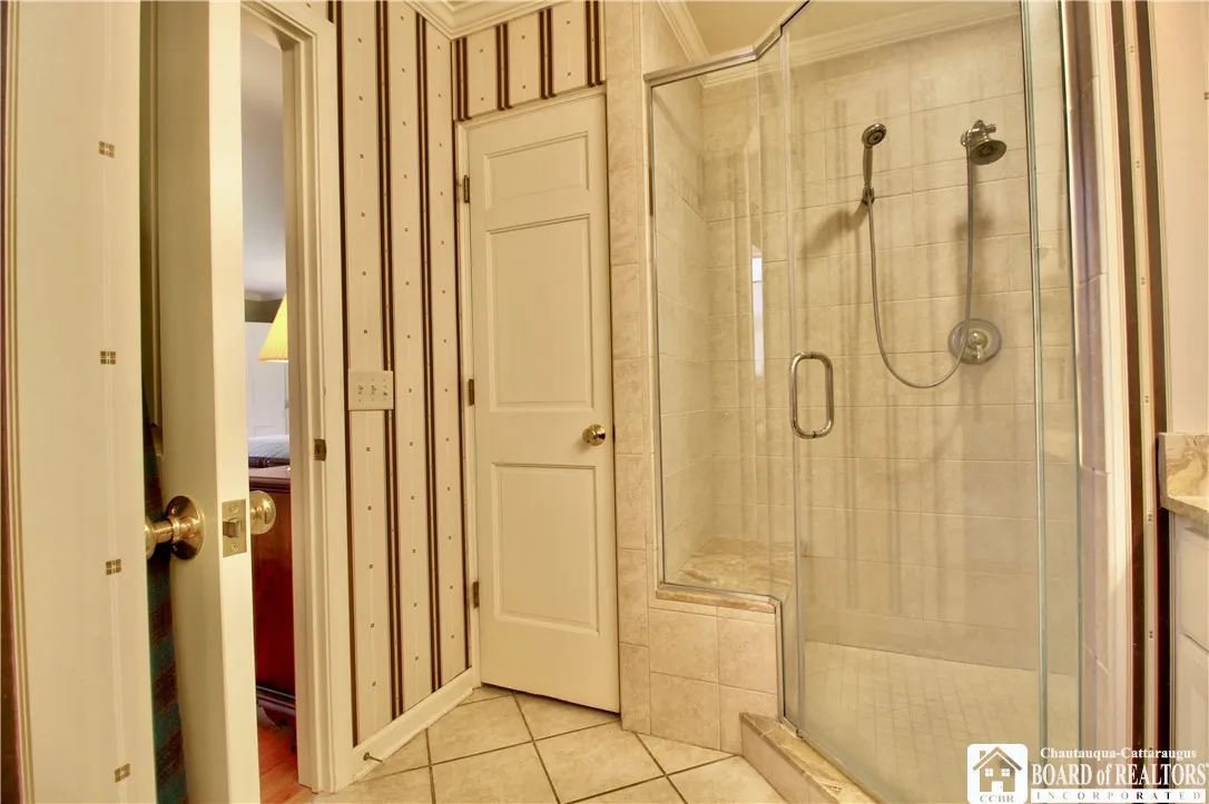 67 Warwick Road, Ellicott, New York 14701, Ellicott, New York 14701, 4 Bedrooms Bedrooms, 14 Rooms Rooms,4 BathroomsBathrooms,Residential,For Sale,67 Warwick Road, Ellicott, New York 14701,0,R1648468