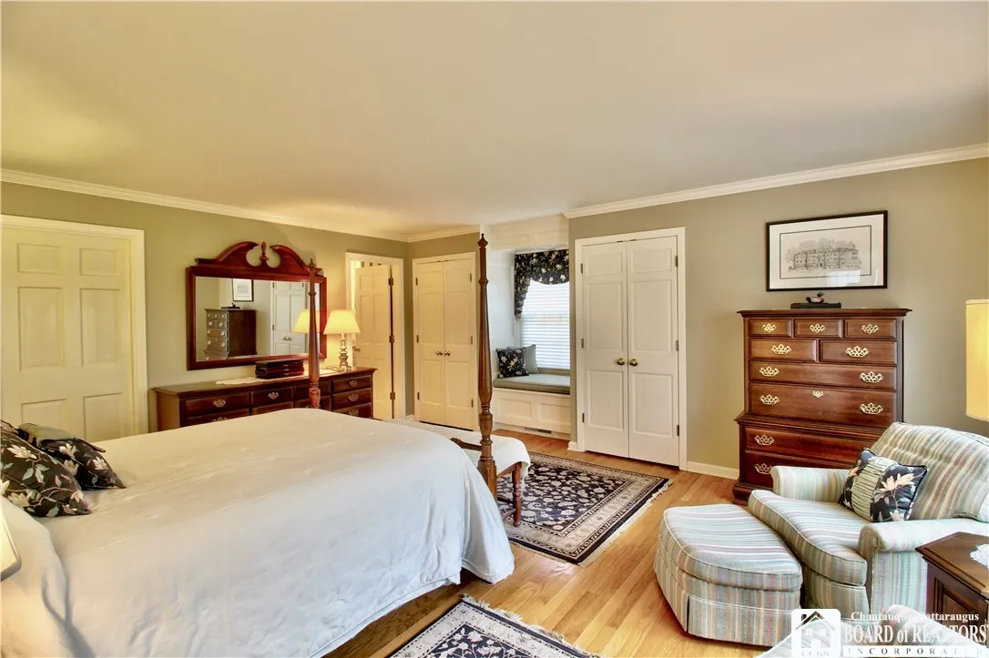 67 Warwick Road, Ellicott, New York 14701, Ellicott, New York 14701, 4 Bedrooms Bedrooms, 14 Rooms Rooms,4 BathroomsBathrooms,Residential,For Sale,67 Warwick Road, Ellicott, New York 14701,0,R1648468