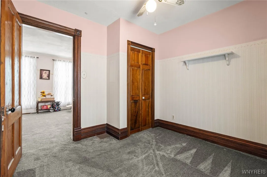 24 South Main Street, Batavia City, New York 14020, Batavia City, New York 14020, 4 Bedrooms Bedrooms, 8 Rooms Rooms,1 BathroomBathrooms,Residential,For Sale,24 South Main Street, Batavia City, New York 14020,0,B1649532