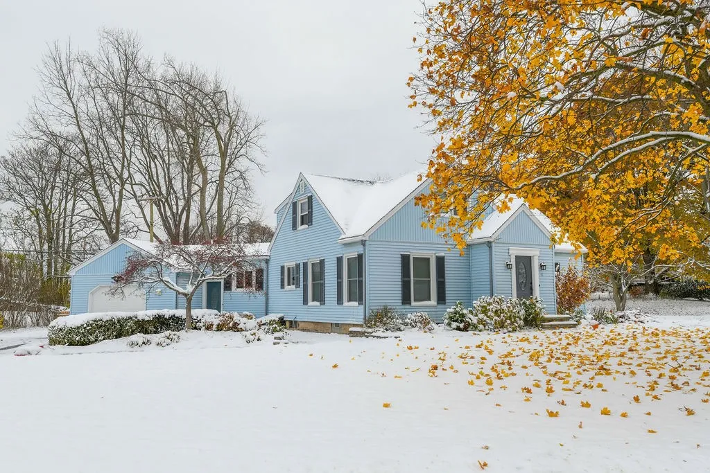 41 Springbrook Drive, Chili, New York 14514, Chili, New York 14514, 5 Bedrooms Bedrooms, ,4 BathroomsBathrooms,Residential,For Sale,41 Springbrook Drive, Chili, New York 14514,0,R1650504