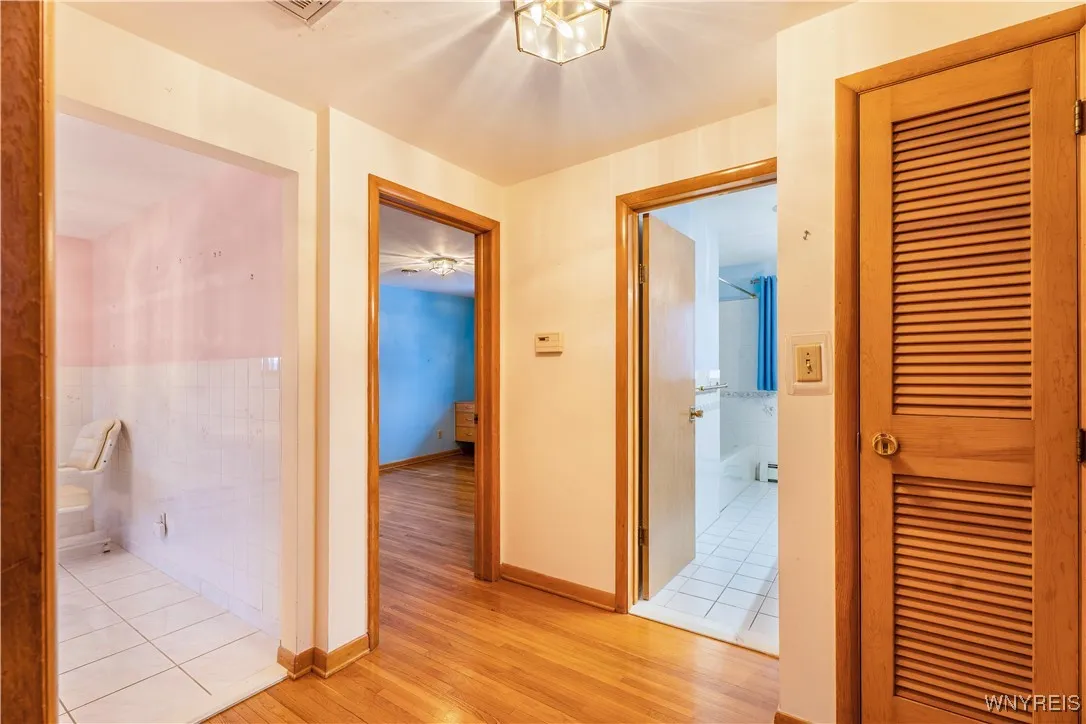 32 Barlow Avenue, Lackawanna, New York 14218, Lackawanna, New York 14218, 3 Bedrooms Bedrooms, 7 Rooms Rooms,2 BathroomsBathrooms,Residential,For Sale,32 Barlow Avenue, Lackawanna, New York 14218,0,B1649724