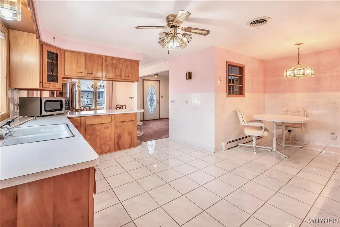 32 Barlow Avenue, Lackawanna, New York 14218, Lackawanna, New York 14218, 3 Bedrooms Bedrooms, 7 Rooms Rooms,2 BathroomsBathrooms,Residential,For Sale,32 Barlow Avenue, Lackawanna, New York 14218,0,B1649724