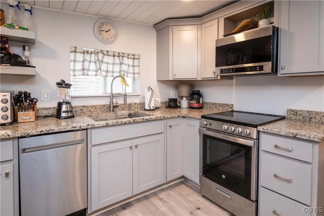 55 Utica Street, Kirkland, New York 13323, Kirkland, New York 13323, 8 Bedrooms Bedrooms, ,4 BathroomsBathrooms,Residential,For Sale,55 Utica Street, Kirkland, New York 13323,0,S1650571