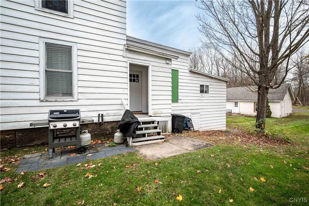 55 Utica Street, Kirkland, New York 13323, Kirkland, New York 13323, 8 Bedrooms Bedrooms, ,4 BathroomsBathrooms,Residential,For Sale,55 Utica Street, Kirkland, New York 13323,0,S1650571