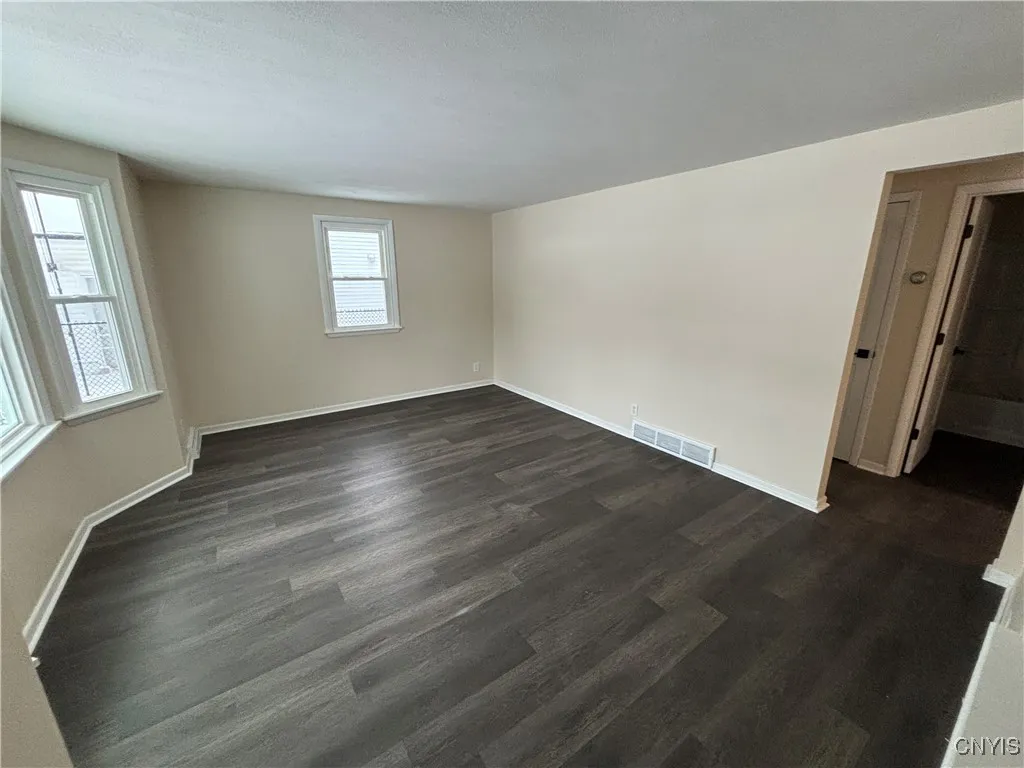 107 Colonial Drive, Cicero, New York 13212, Cicero, New York 13212, 3 Bedrooms Bedrooms, 7 Rooms Rooms,1 BathroomBathrooms,Residential,For Sale,107 Colonial Drive, Cicero, New York 13212,0,S1650704