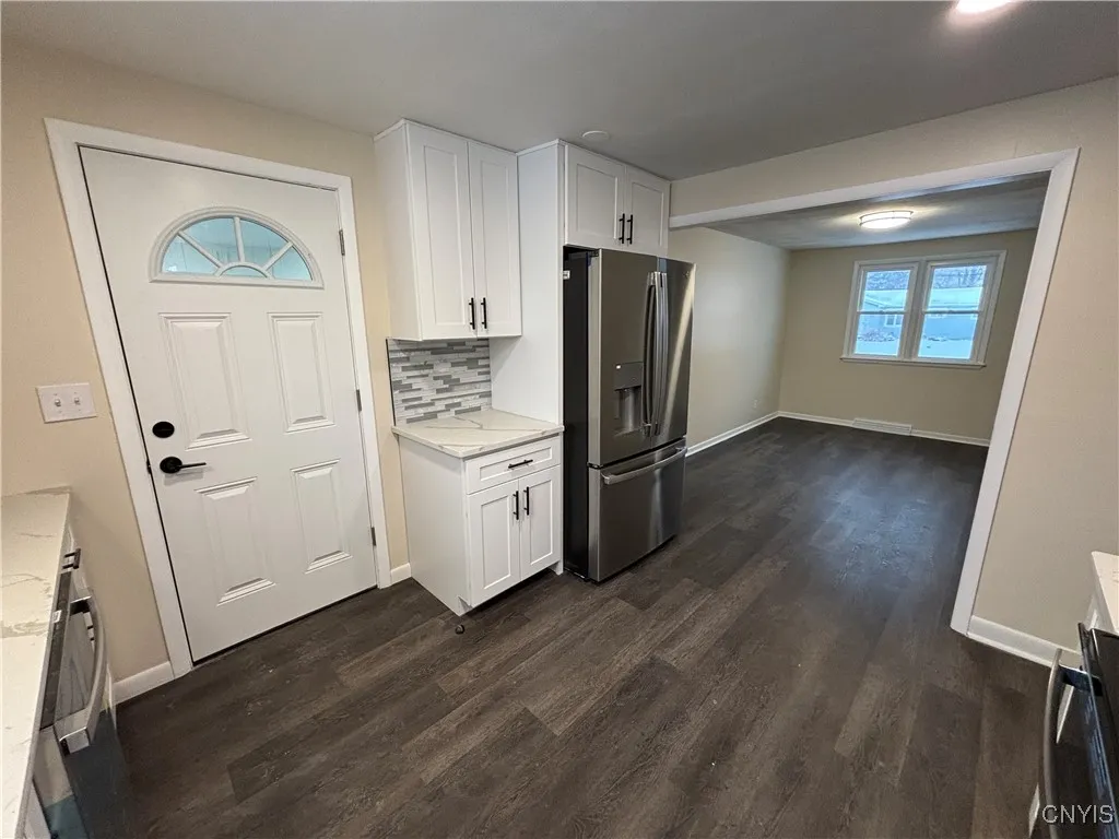 107 Colonial Drive, Cicero, New York 13212, Cicero, New York 13212, 3 Bedrooms Bedrooms, 7 Rooms Rooms,1 BathroomBathrooms,Residential,For Sale,107 Colonial Drive, Cicero, New York 13212,0,S1650704