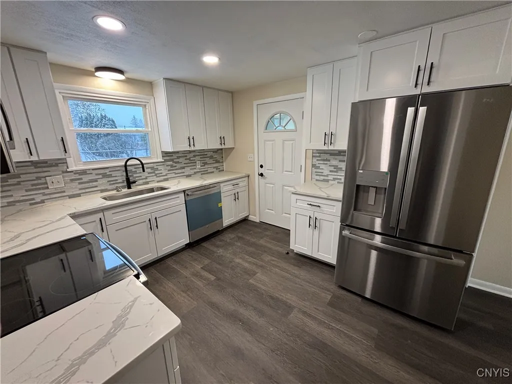 107 Colonial Drive, Cicero, New York 13212, Cicero, New York 13212, 3 Bedrooms Bedrooms, 7 Rooms Rooms,1 BathroomBathrooms,Residential,For Sale,107 Colonial Drive, Cicero, New York 13212,0,S1650704