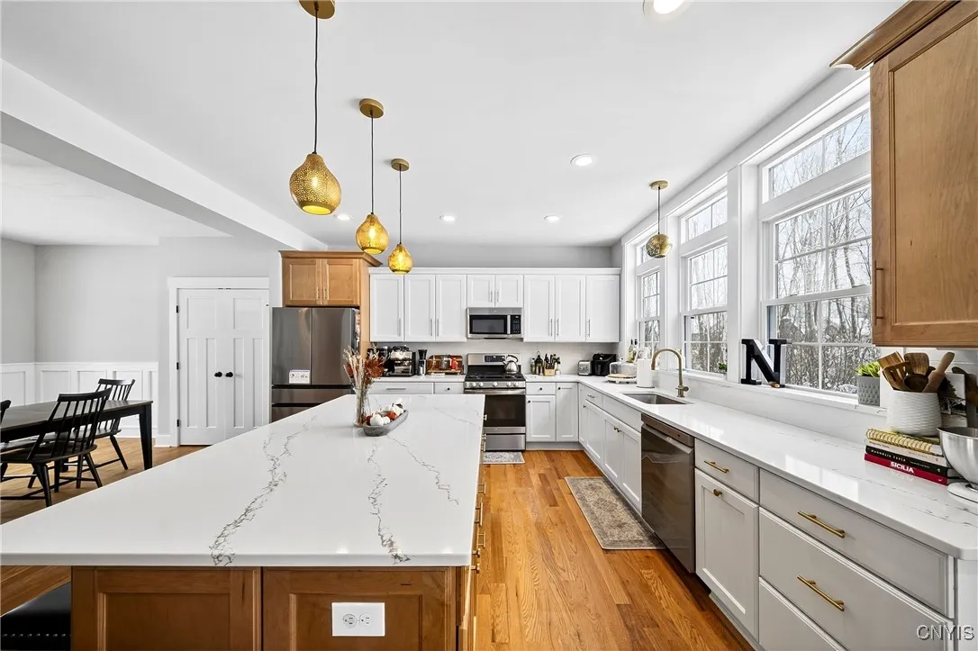 3372 Longview, Lysander, New York 13027, Lysander, New York 13027, 4 Bedrooms Bedrooms, 10 Rooms Rooms,3 BathroomsBathrooms,Residential,For Sale,3372 Longview, Lysander, New York 13027,0,S1649922