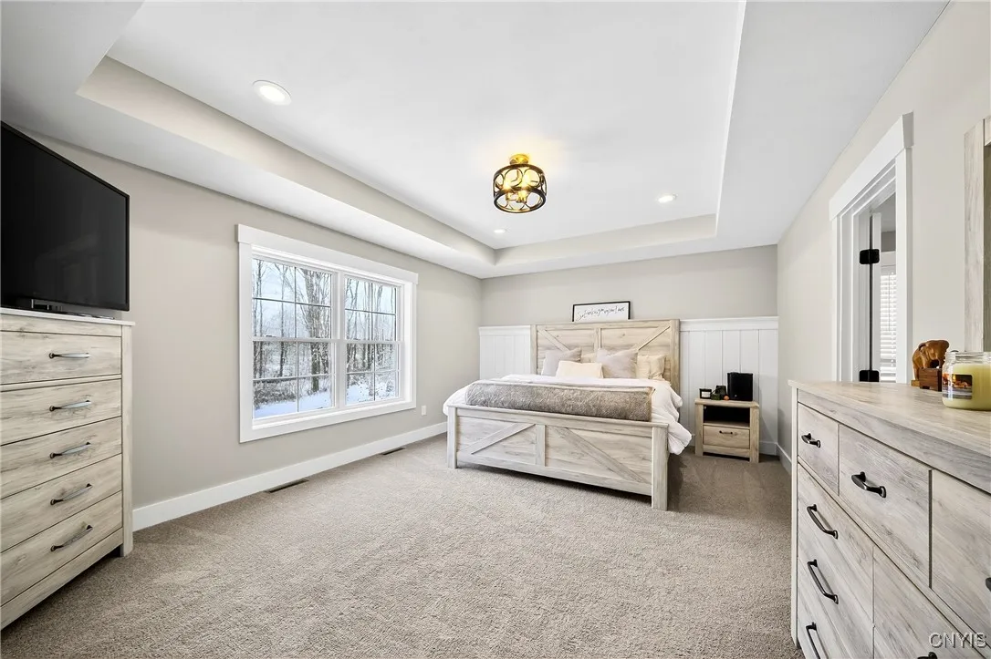 3372 Longview, Lysander, New York 13027, Lysander, New York 13027, 4 Bedrooms Bedrooms, 10 Rooms Rooms,3 BathroomsBathrooms,Residential,For Sale,3372 Longview, Lysander, New York 13027,0,S1649922