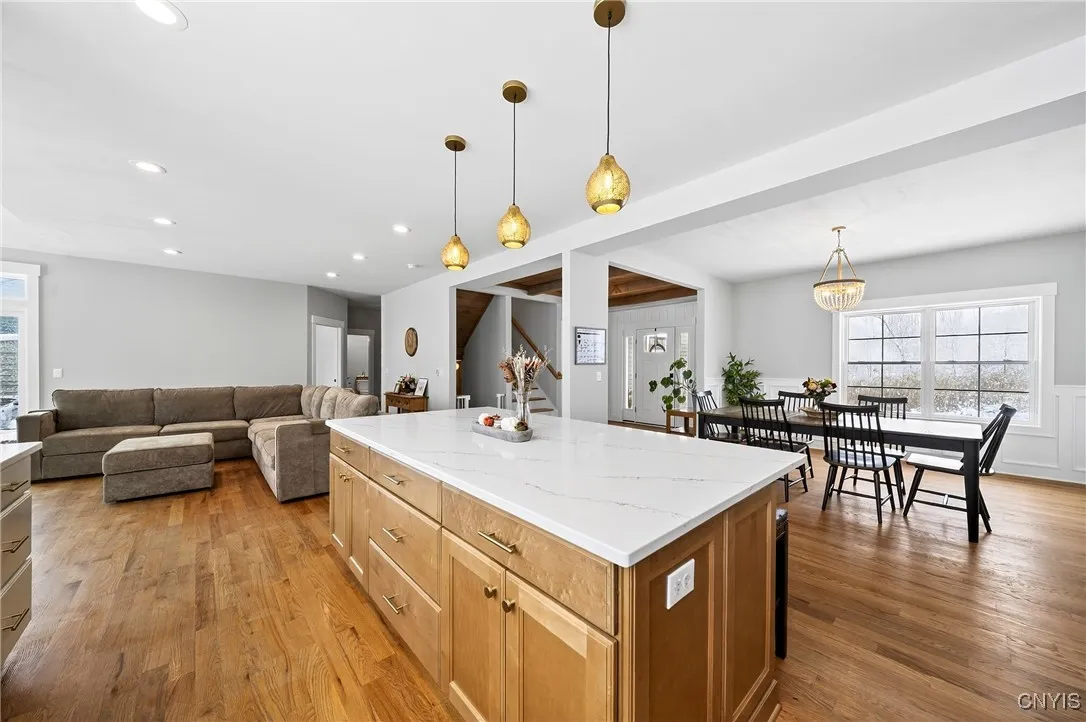 3372 Longview, Lysander, New York 13027, Lysander, New York 13027, 4 Bedrooms Bedrooms, 10 Rooms Rooms,3 BathroomsBathrooms,Residential,For Sale,3372 Longview, Lysander, New York 13027,0,S1649922