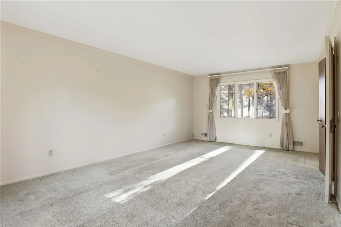 120 Oak Lane, Brighton, New York 14610, Brighton, New York 14610, 4 Bedrooms Bedrooms, 10 Rooms Rooms,2 BathroomsBathrooms,Residential,For Sale,120 Oak Lane, Brighton, New York 14610,0,R1648973