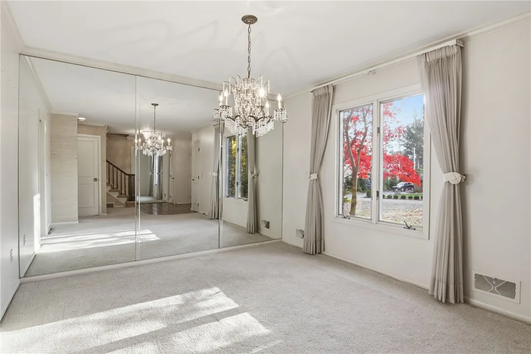 120 Oak Lane, Brighton, New York 14610, Brighton, New York 14610, 4 Bedrooms Bedrooms, 10 Rooms Rooms,2 BathroomsBathrooms,Residential,For Sale,120 Oak Lane, Brighton, New York 14610,0,R1648973