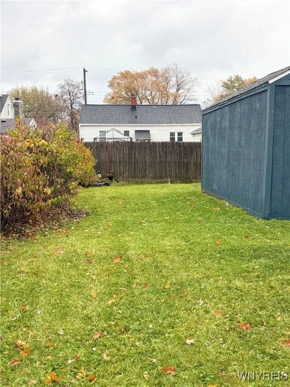 27 Dwyer Street, West Seneca, New York 14224, West Seneca, New York 14224, 2 Bedrooms Bedrooms, 6 Rooms Rooms,1 BathroomBathrooms,Residential,For Sale,27 Dwyer Street, West Seneca, New York 14224,0,B1650710