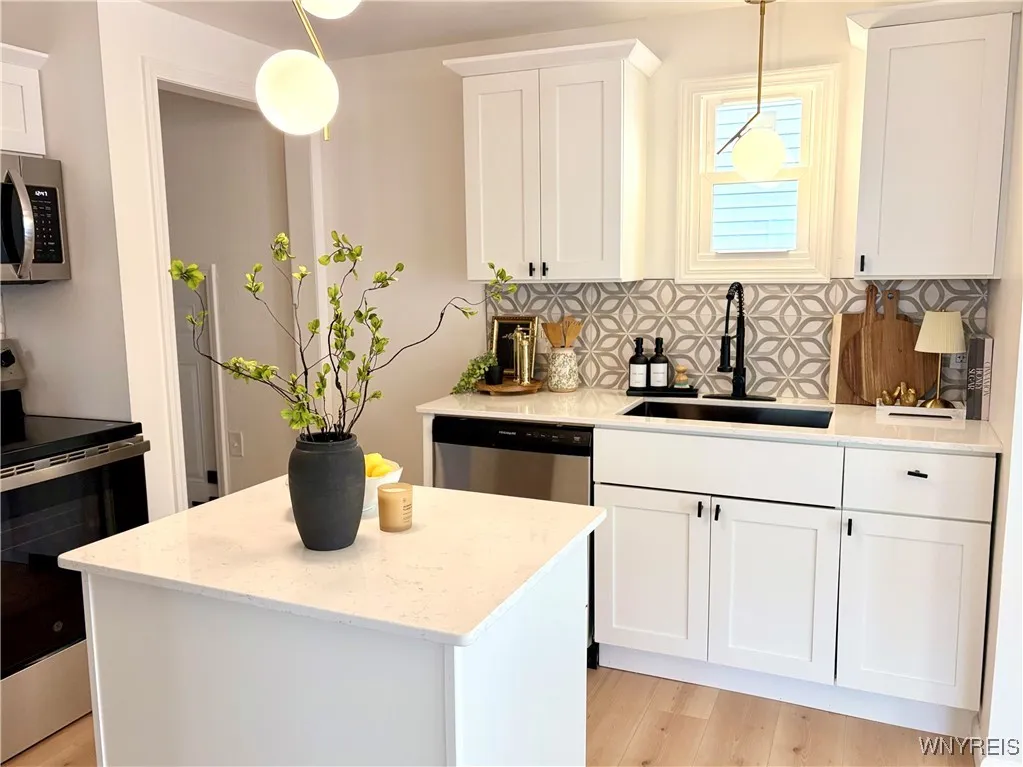 27 Dwyer Street, West Seneca, New York 14224, West Seneca, New York 14224, 2 Bedrooms Bedrooms, 6 Rooms Rooms,1 BathroomBathrooms,Residential,For Sale,27 Dwyer Street, West Seneca, New York 14224,0,B1650710