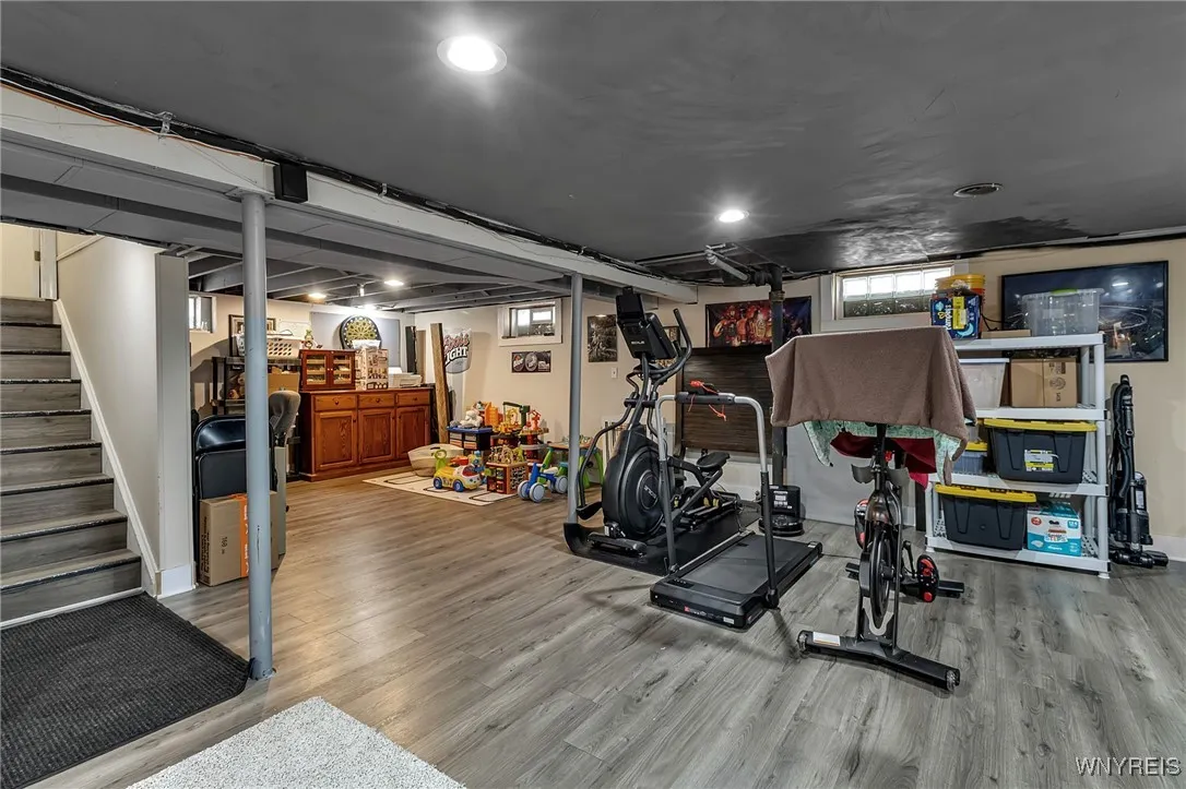 203 Lydia Lane, Cheektowaga, New York 14225, Cheektowaga, New York 14225, 3 Bedrooms Bedrooms, 5 Rooms Rooms,1 BathroomBathrooms,Residential,For Sale,203 Lydia Lane, Cheektowaga, New York 14225,0,B1650581