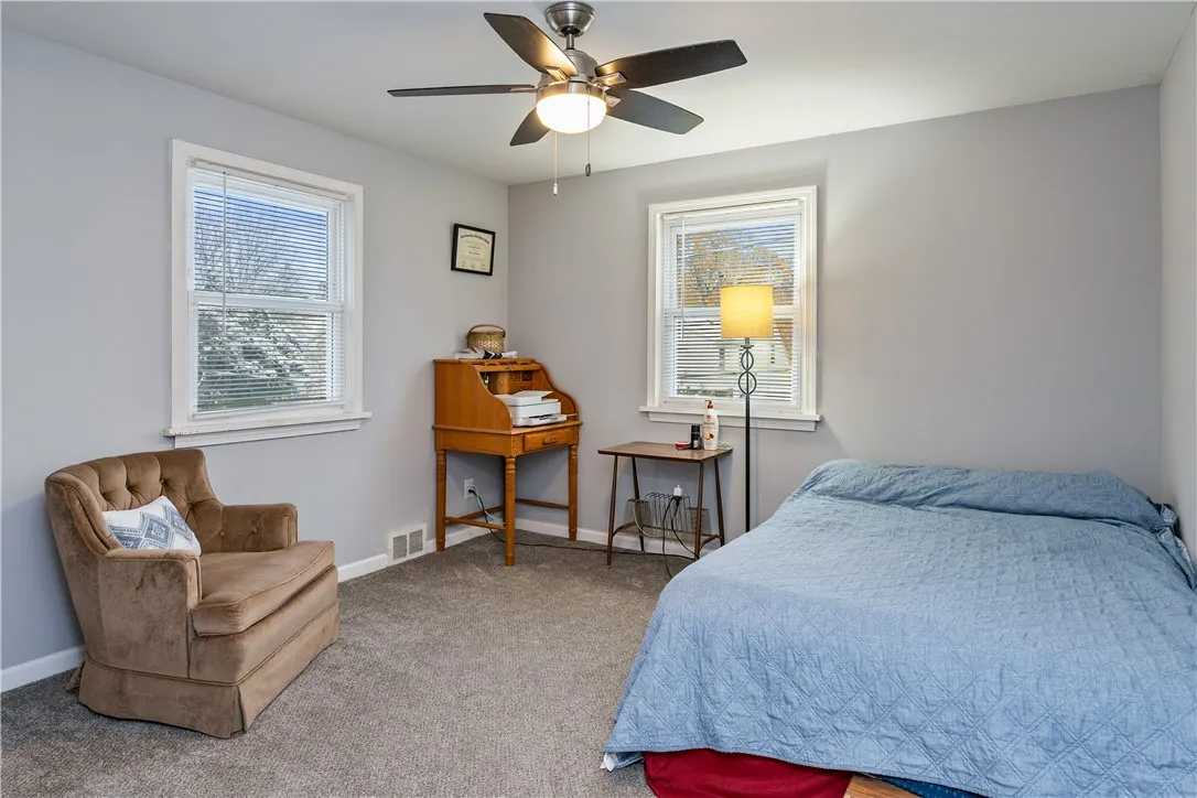 2nd bedroom