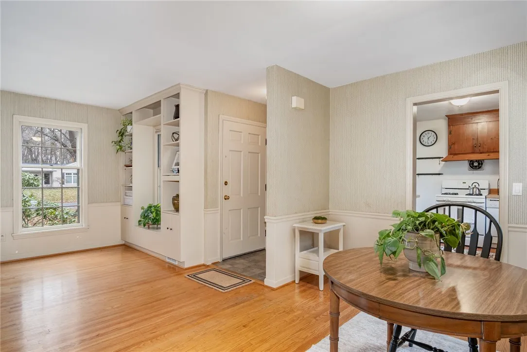 44 Cullens Run, Pittsford, New York 14534, Pittsford, New York 14534, 4 Bedrooms Bedrooms, 9 Rooms Rooms,2 BathroomsBathrooms,Residential,Closed,44 Cullens Run, Pittsford, New York 14534,0,R1648564