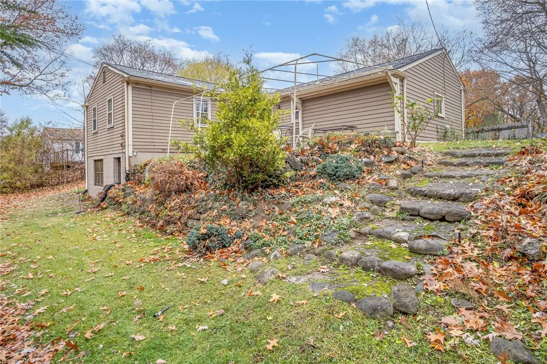44 Cullens Run, Pittsford, New York 14534, Pittsford, New York 14534, 4 Bedrooms Bedrooms, 9 Rooms Rooms,2 BathroomsBathrooms,Residential,Closed,44 Cullens Run, Pittsford, New York 14534,0,R1648564