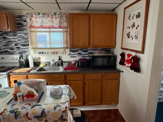 103 Marion Street, Rochester, New York 14610, Rochester, New York 14610, 3 Bedrooms Bedrooms, 7 Rooms Rooms,1 BathroomBathrooms,Residential,For Sale,103 Marion Street, Rochester, New York 14610,0,R1650730