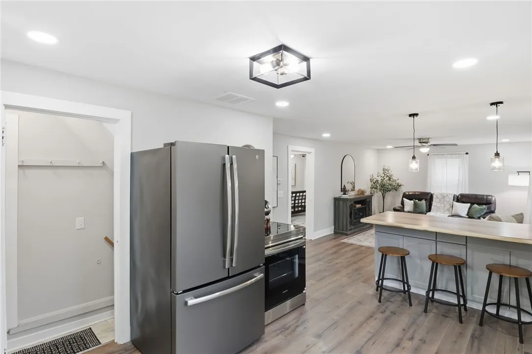 2789 Atlantic Avenue, Penfield, New York 14526, Penfield, New York 14526, 3 Bedrooms Bedrooms, 5 Rooms Rooms,1 BathroomBathrooms,Residential,For Sale,2789 Atlantic Avenue, Penfield, New York 14526,0,R1650055