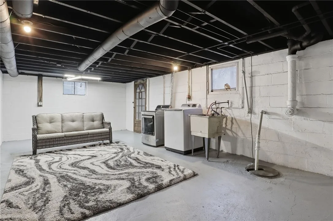 2789 Atlantic Avenue, Penfield, New York 14526, Penfield, New York 14526, 3 Bedrooms Bedrooms, 5 Rooms Rooms,1 BathroomBathrooms,Residential,For Sale,2789 Atlantic Avenue, Penfield, New York 14526,0,R1650055