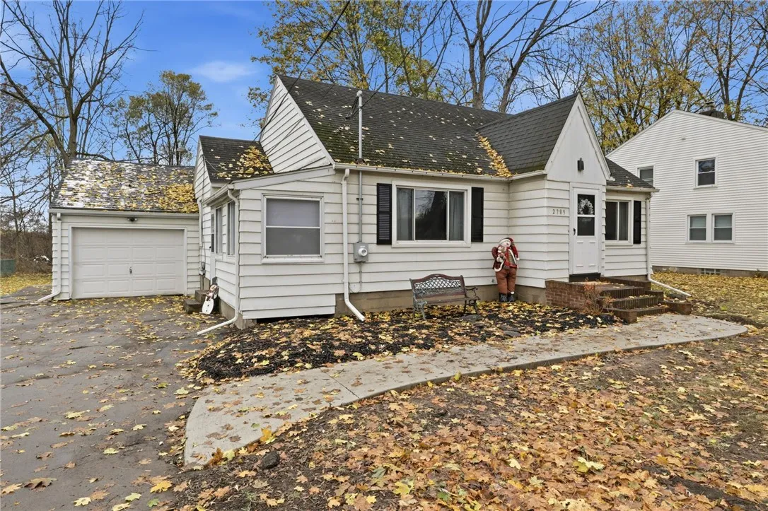 2789 Atlantic Avenue, Penfield, New York 14526, Penfield, New York 14526, 3 Bedrooms Bedrooms, 5 Rooms Rooms,1 BathroomBathrooms,Residential,For Sale,2789 Atlantic Avenue, Penfield, New York 14526,0,R1650055